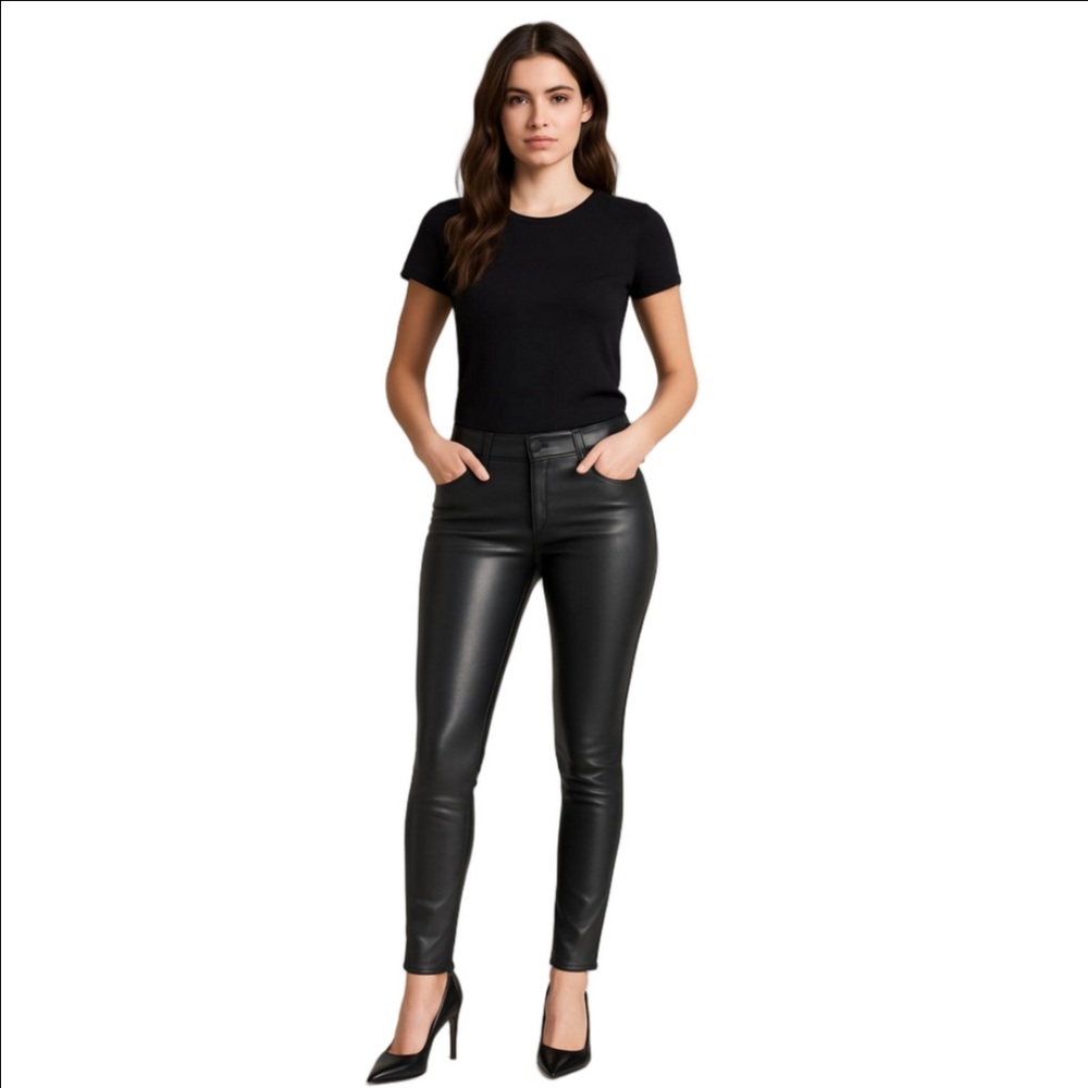 Hybrid & company Matte Charcoal Faux Leather Slim-fut Pants.